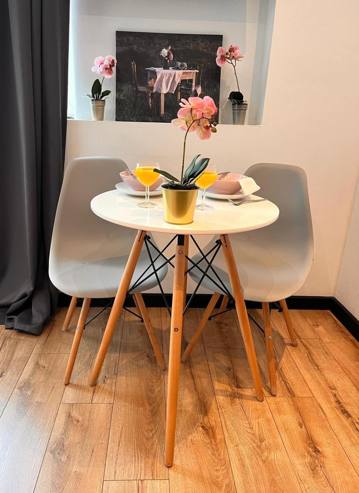 Nice 1Room Condo Warszawacenter Екстер'єр фото